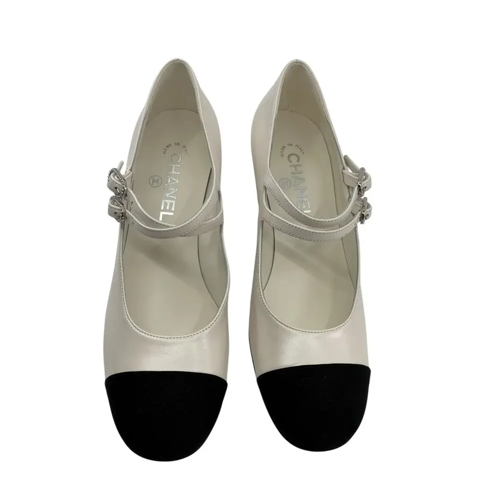 Chanel Mary Janes (39/9)